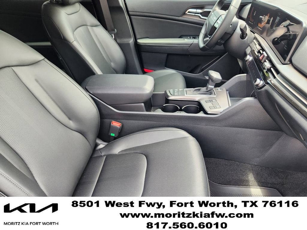 New 2026 Kia Sportage EX w/ EX Panorama Roof Package FWD image 10