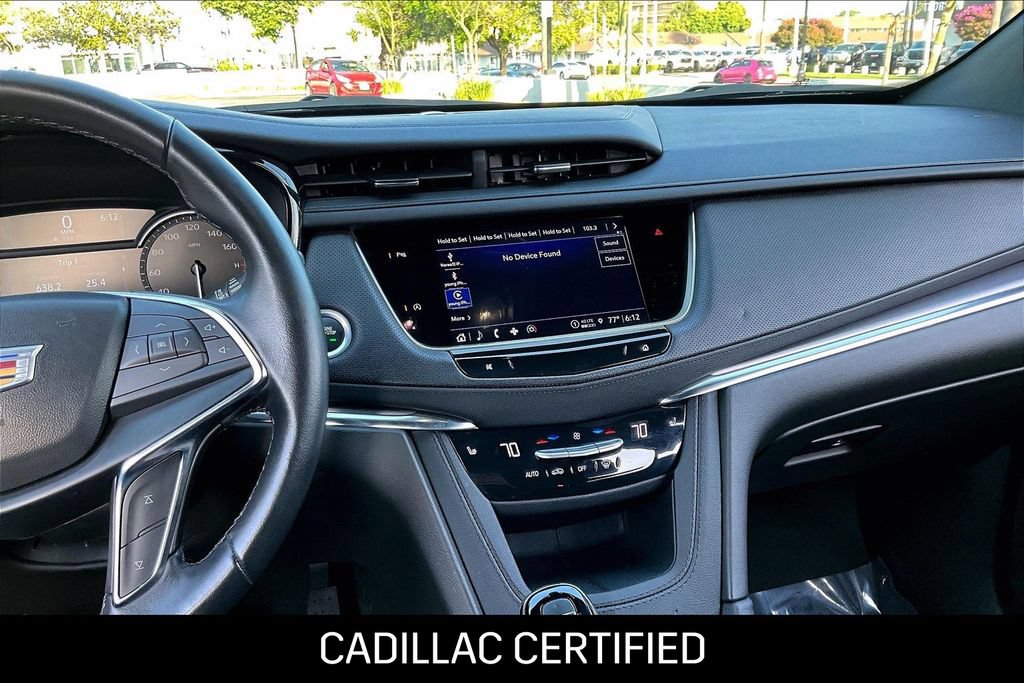 Used 2023 Cadillac XT5 Luxury w/ LPO, Floor Liner Package AWD/4WD image 8