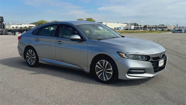 Used 2018 Honda Accord Hybrid image 2