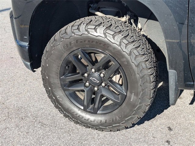 Used 2021 Chevrolet Silverado 1500 LT Trail Boss w/ Convenience Package II image 7