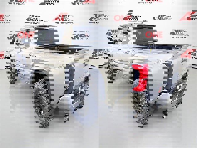 New 2025 Toyota Tacoma TRD Off-Road image 5