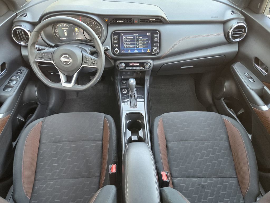 Used 2024 Nissan Kicks SR image 18