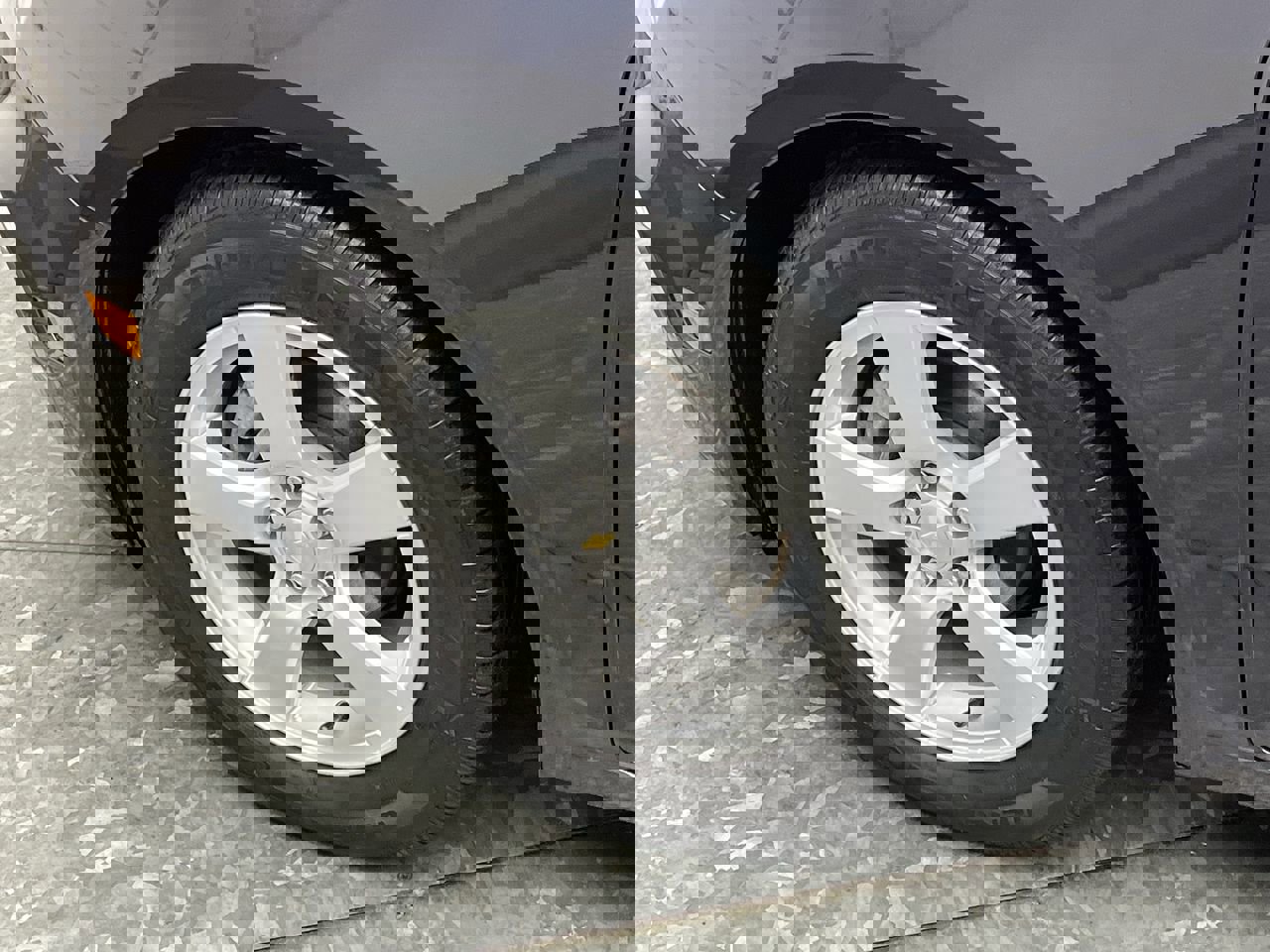 Used 2015 Chevrolet Cruze LT image 27