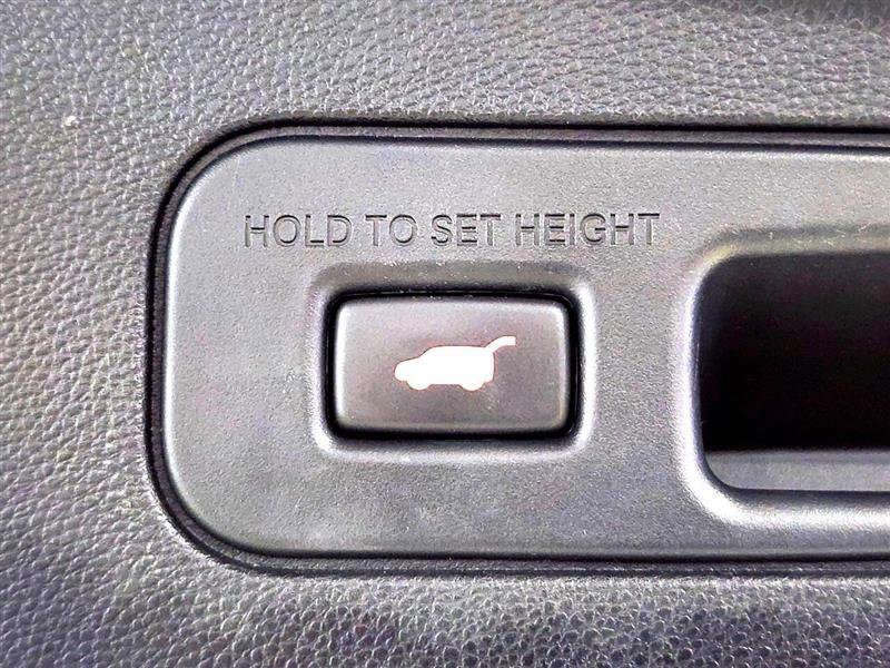 Used 2022 Acura MDX SH-AWD w/ Technology Package image 35