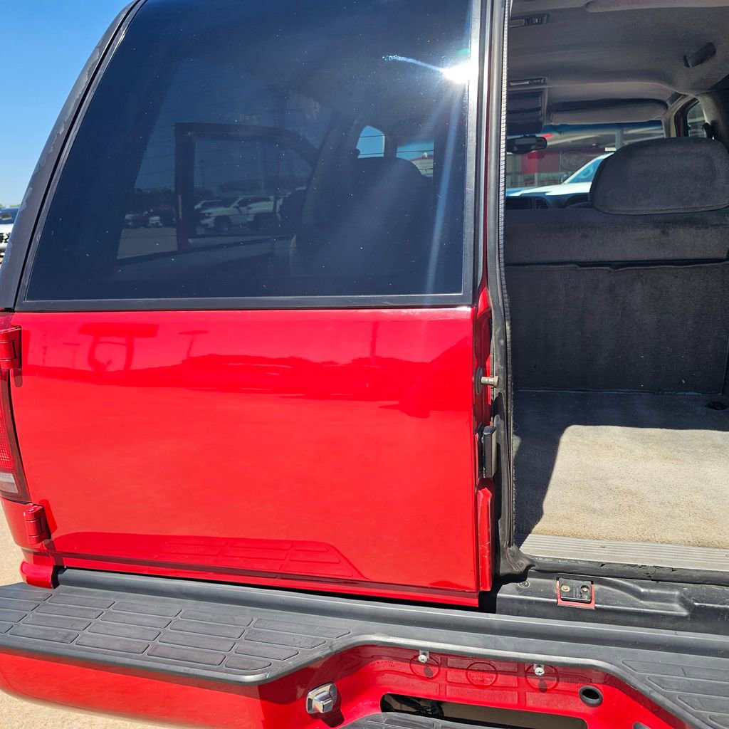 Used 1997 Chevrolet Tahoe 4WD 2-Door w/ Preferred Equipment Group 2 image 20