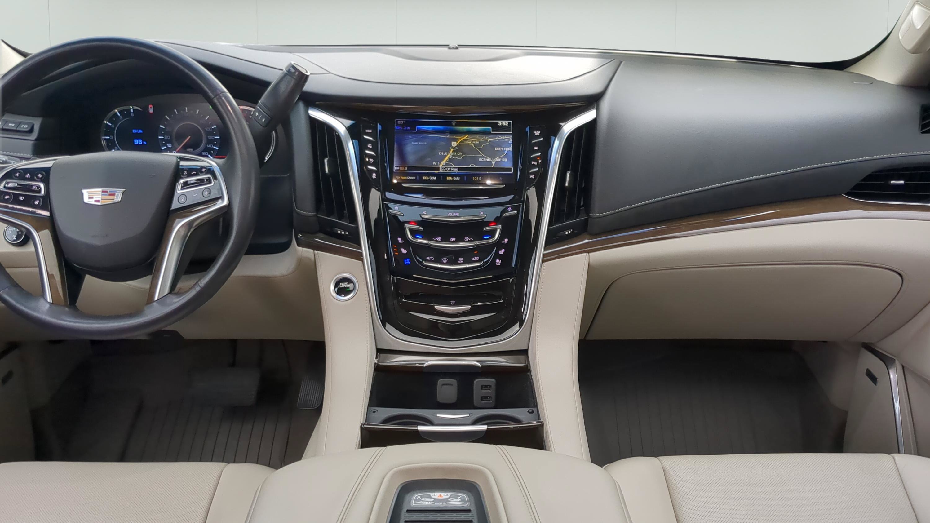 Used 2019 Cadillac Escalade Premium Luxury AWD/4WD image 19