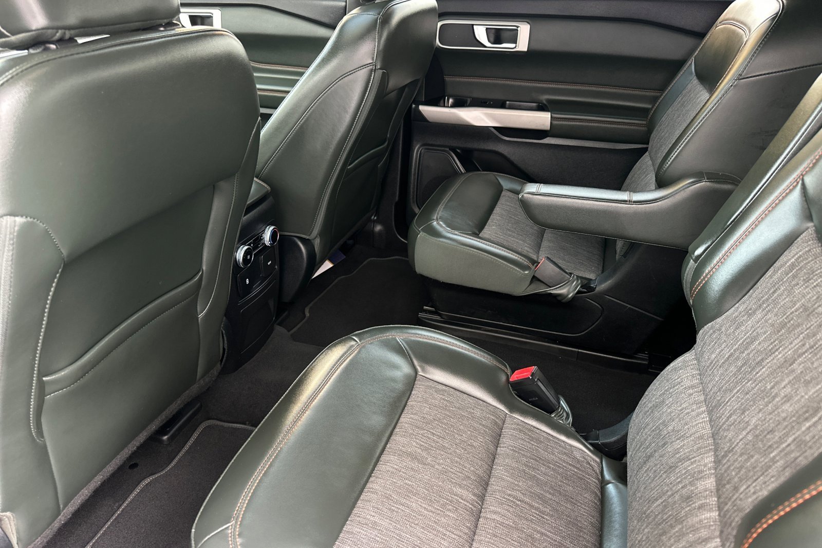 Certified 2022 Ford Explorer Timberline image 11