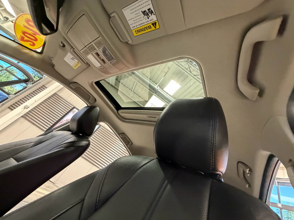 Used 2018 MAZDA MAZDA3 Grand Touring w/ Premium Equipment Package image 8