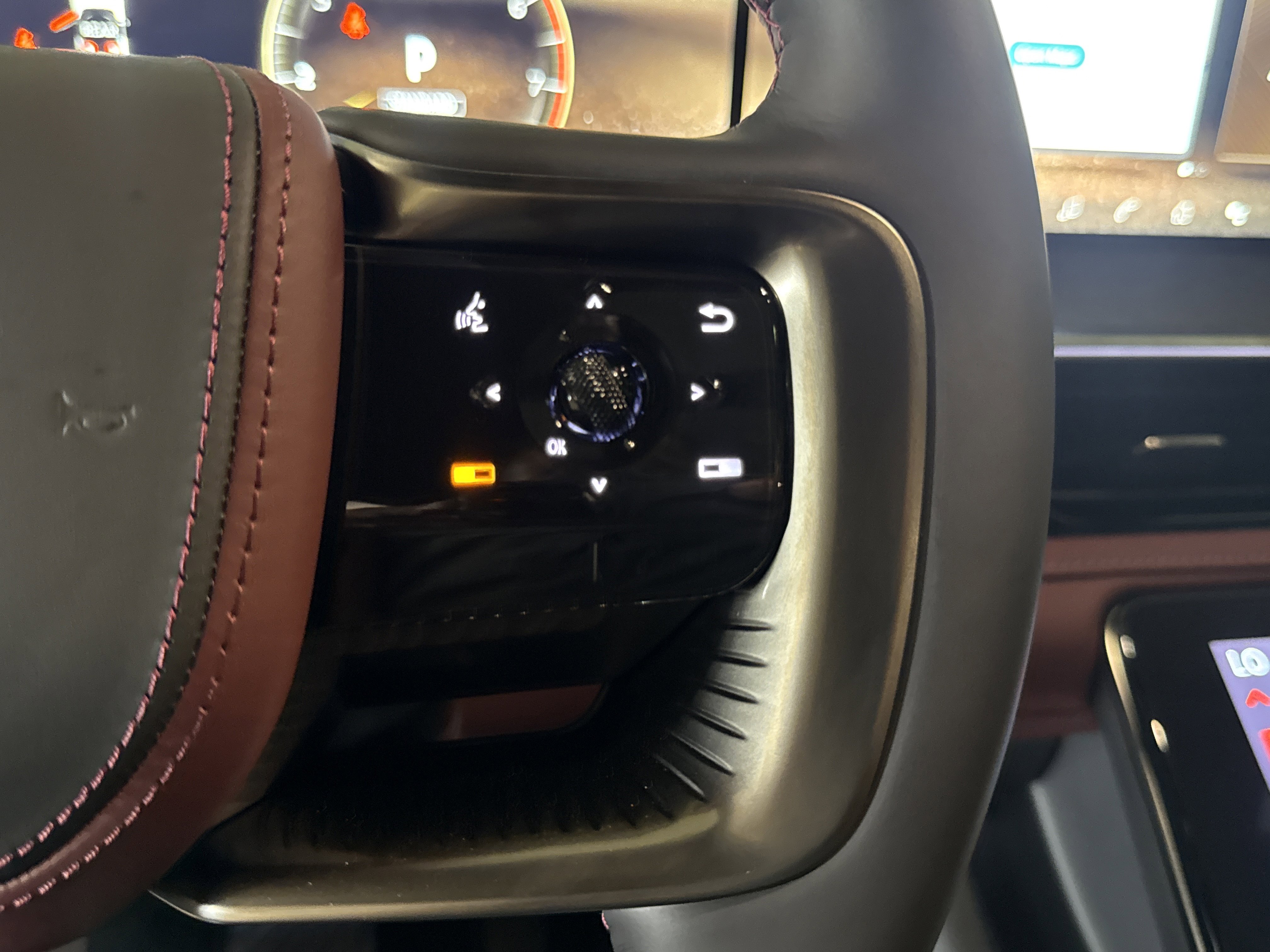 New 2026 INFINITI QX80 Autograph w/ Premium Cargo Package image 21