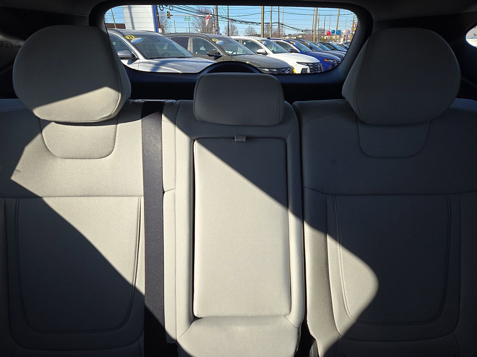 Used 2025 Hyundai Tucson SE image 13