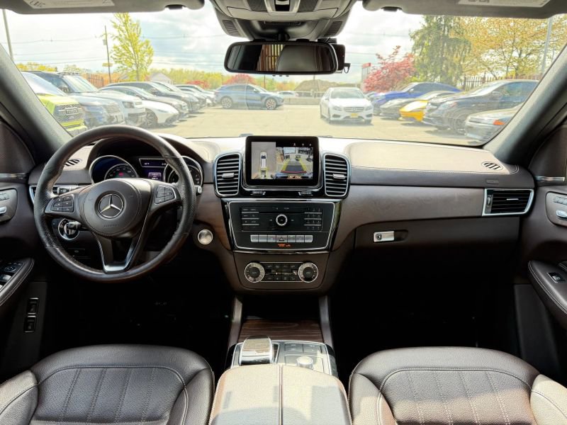 Used 2018 Mercedes-Benz GLS 450 4MATIC image 20