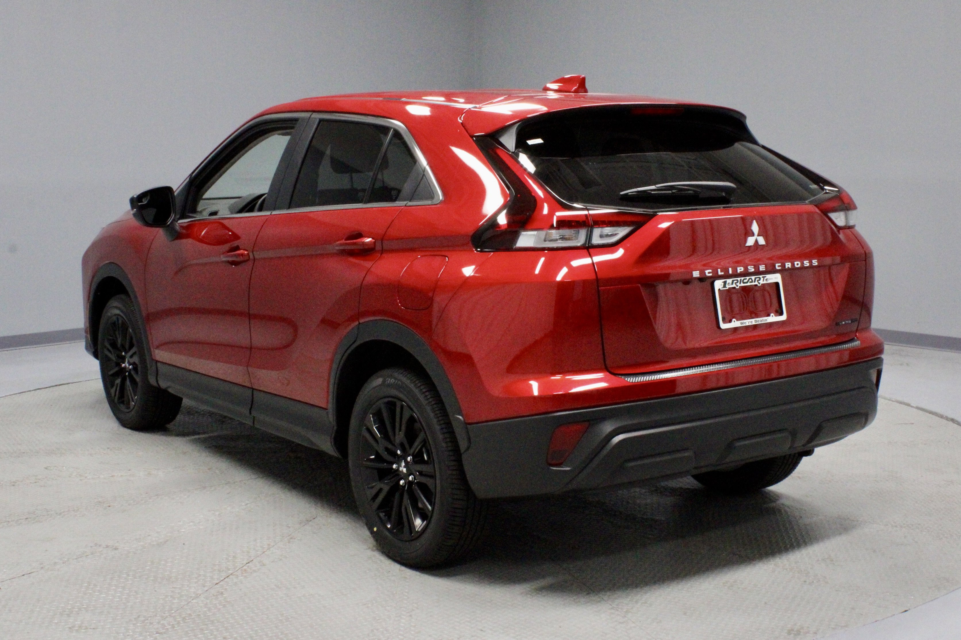 New 2026 Mitsubishi Eclipse Cross LE image 6