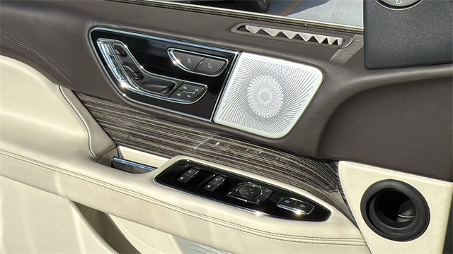 Used 2023 Lincoln Navigator Black Label image 45