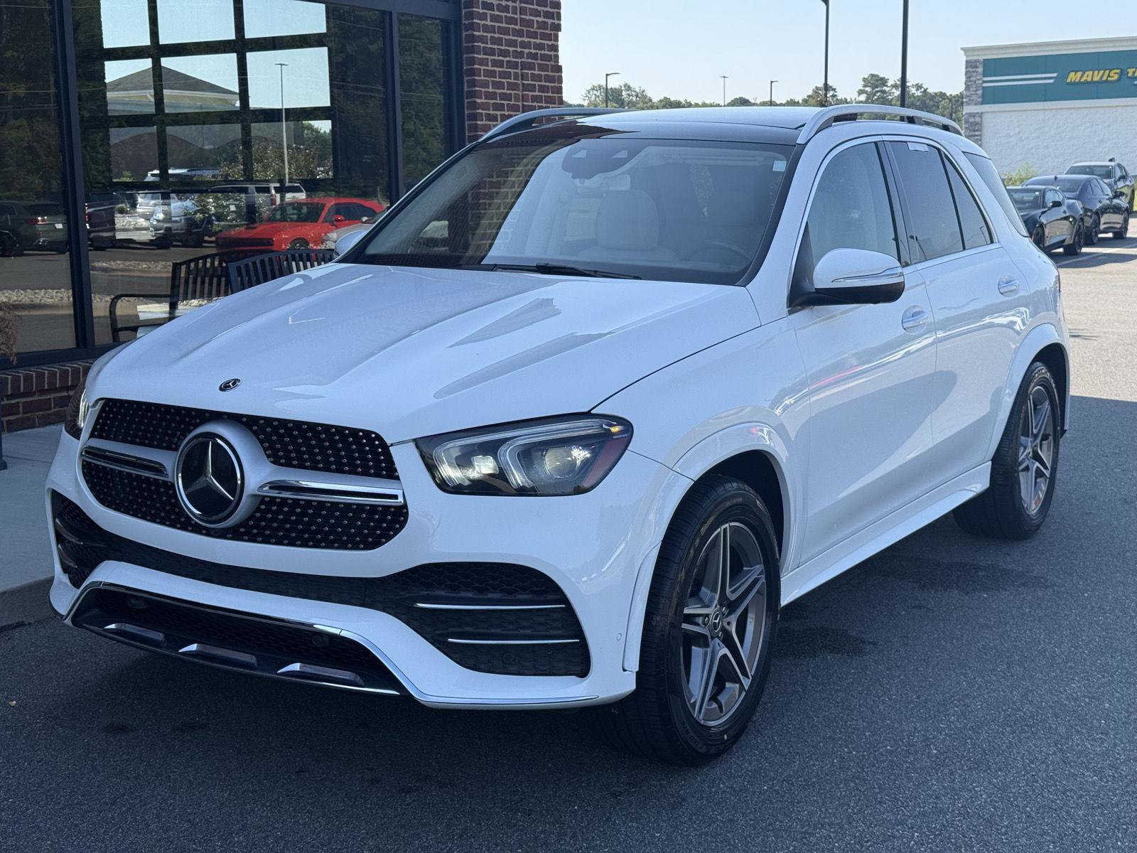 Used 2020 Mercedes-Benz GLE 450 4MATIC image 1