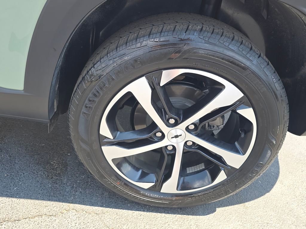 Used 2024 Chevrolet Trax RS w/ Driver Confidence Package FWD image 12