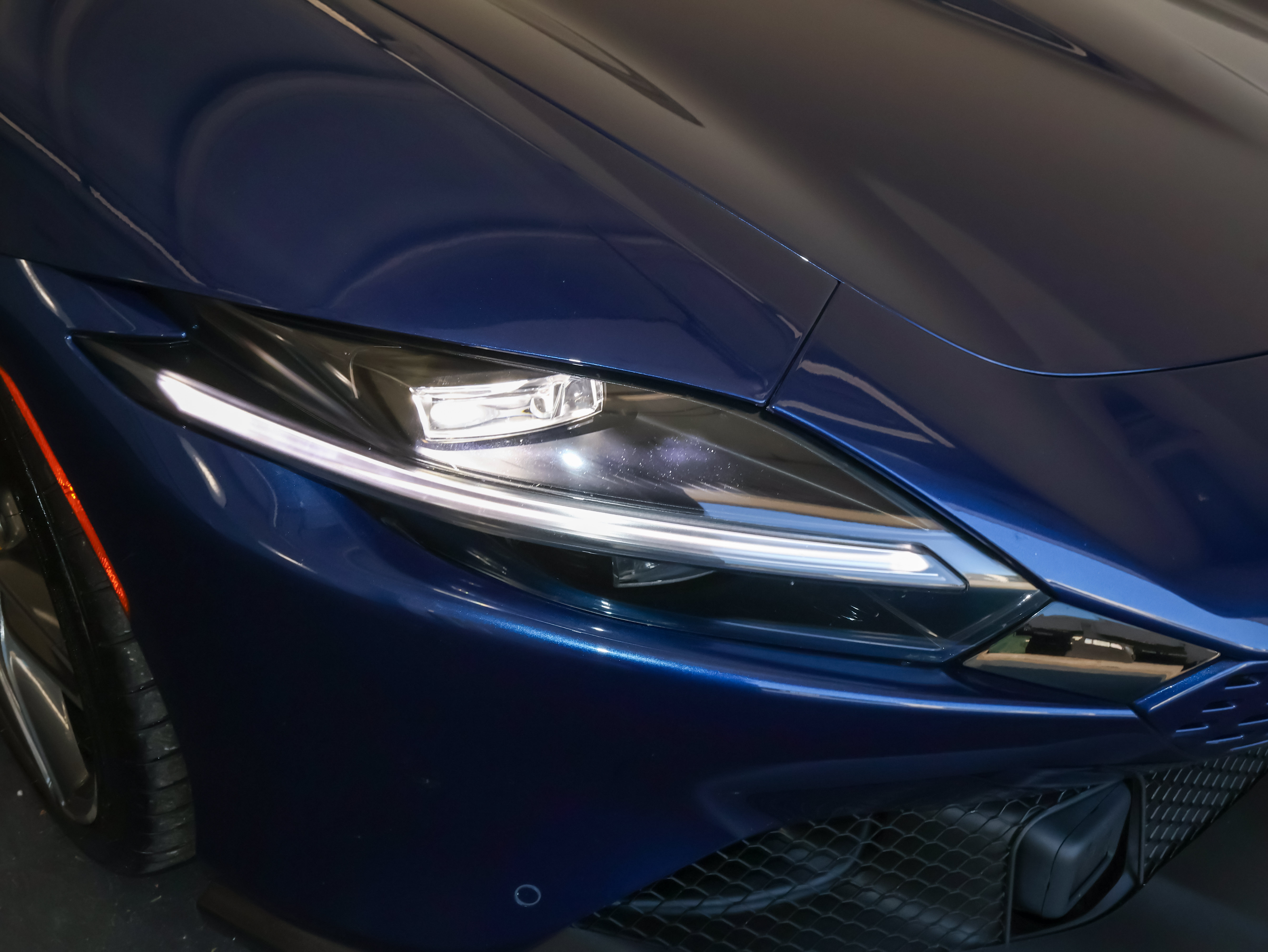 Used 2021 Ferrari Roma RWD image 41