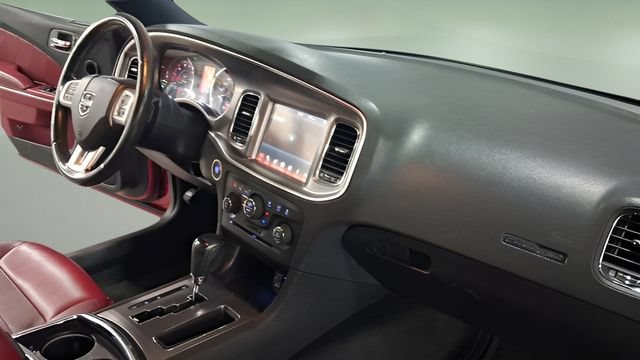 Used 2011 Dodge Charger R/T RWD image 24