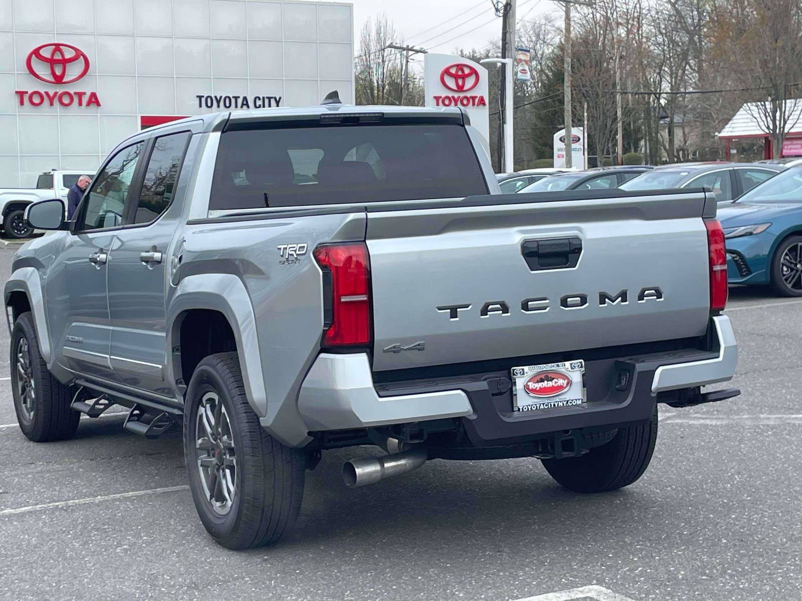 New 2026 Toyota Tacoma Limited AWD/4WD image 10