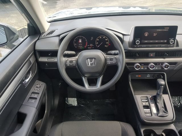 Used 2025 Honda CR-V LX image 17