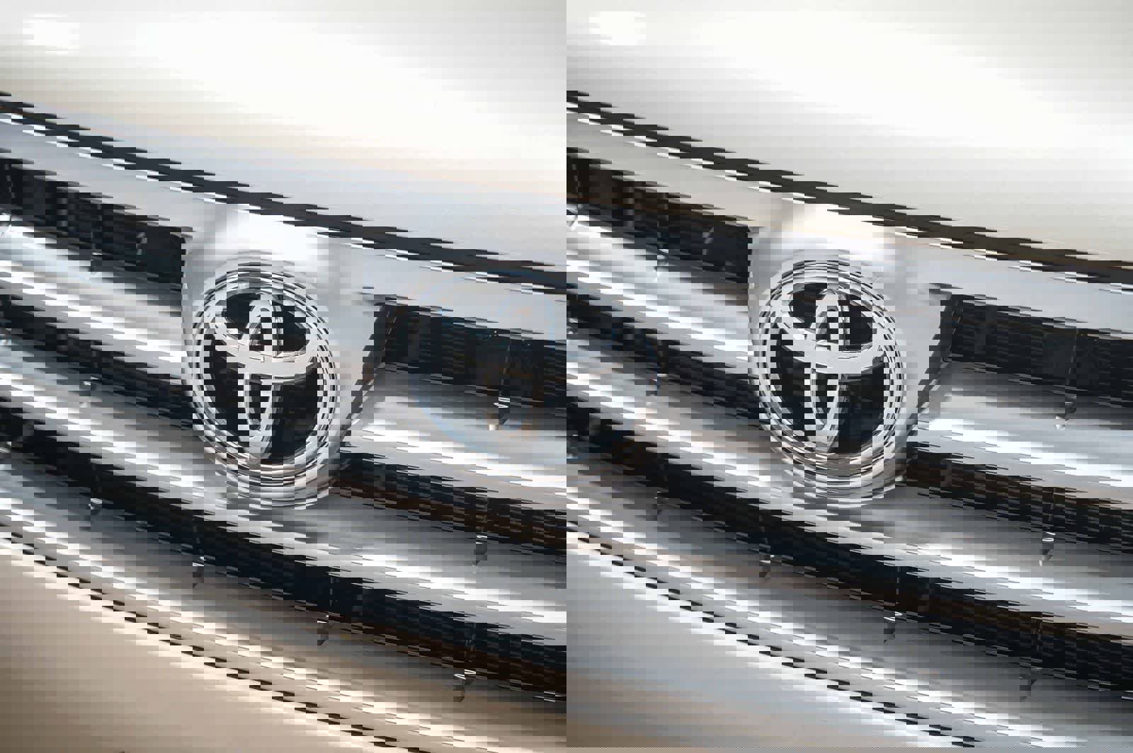 Used 2013 Toyota Highlander SE image 8