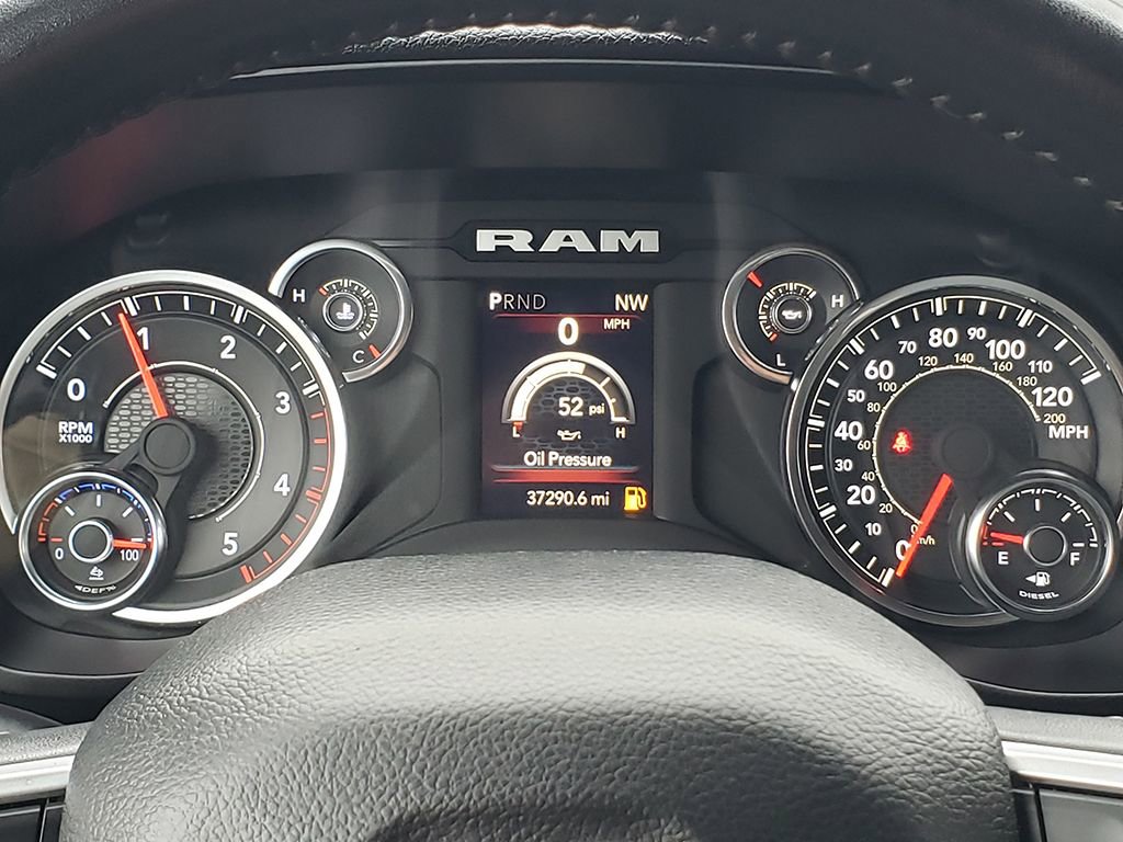 Used 2024 RAM 3500 Big Horn image 21