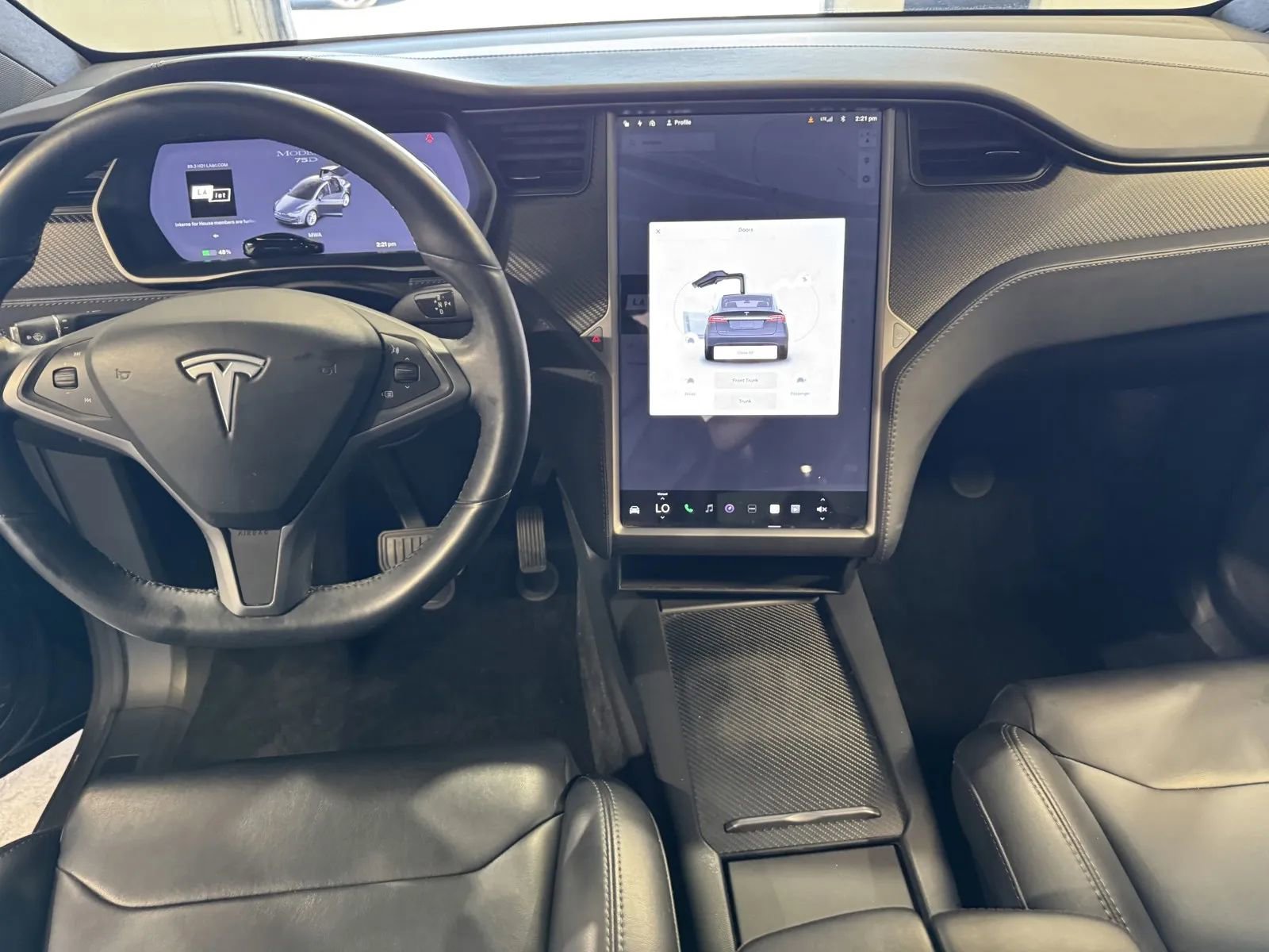 Used 2018 Tesla Model X 75D image 10