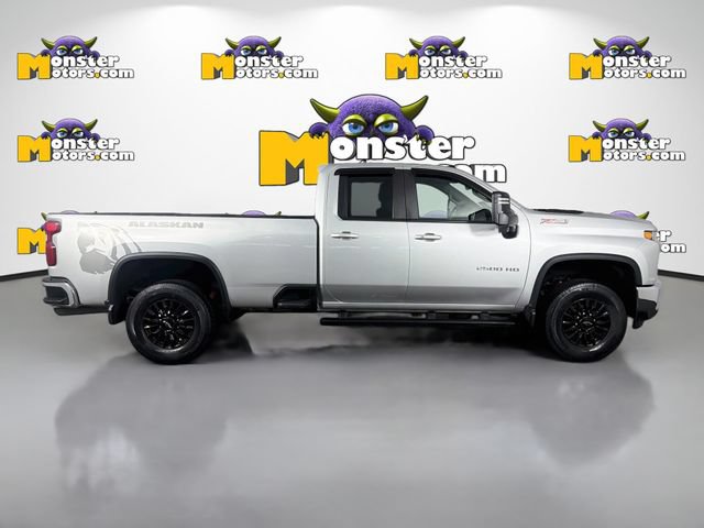 Used 2022 Chevrolet Silverado 2500 LT w/ Convenience Package AWD/4WD image 4
