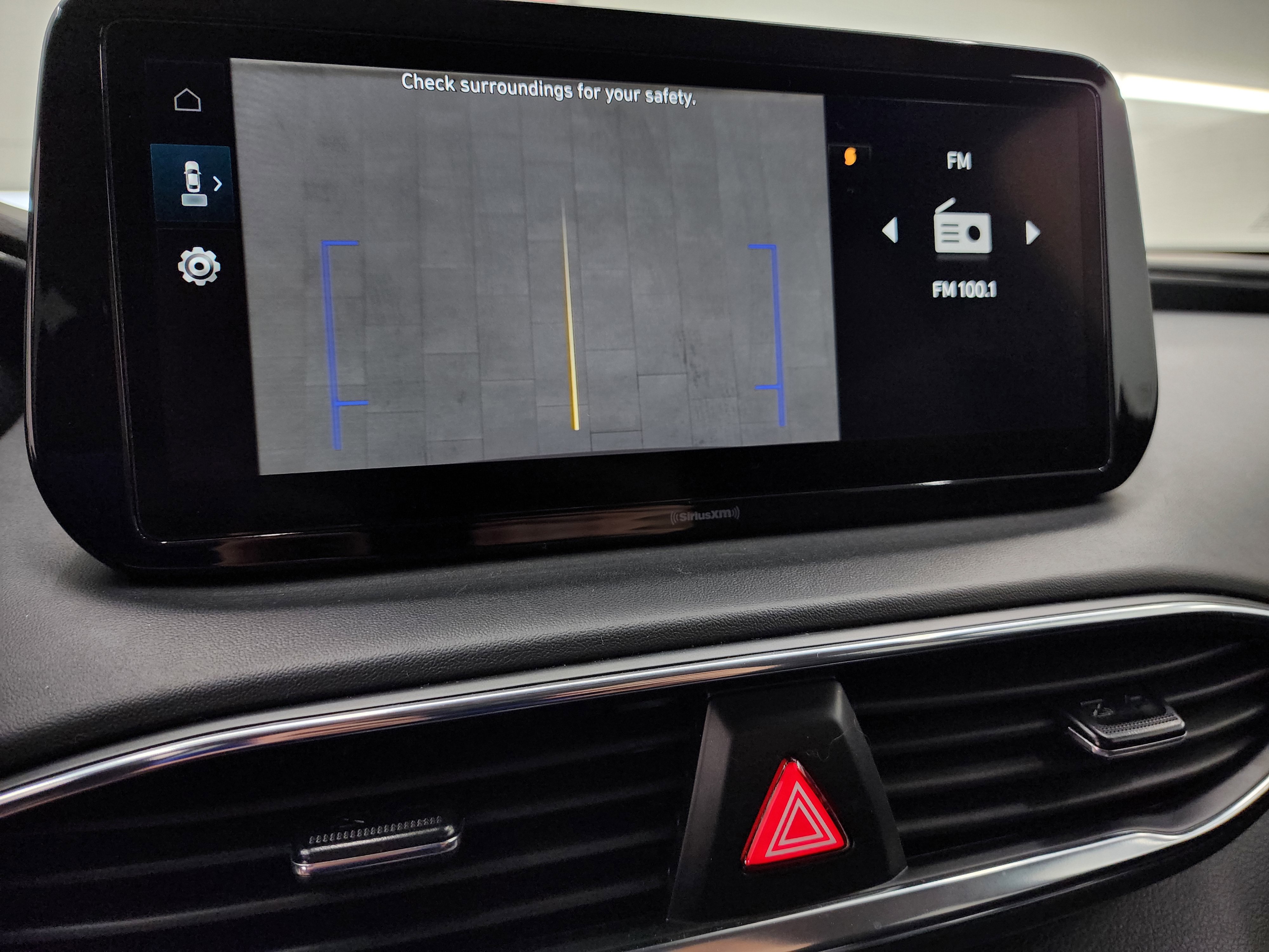 Used 2023 Hyundai Santa Fe SEL image 18