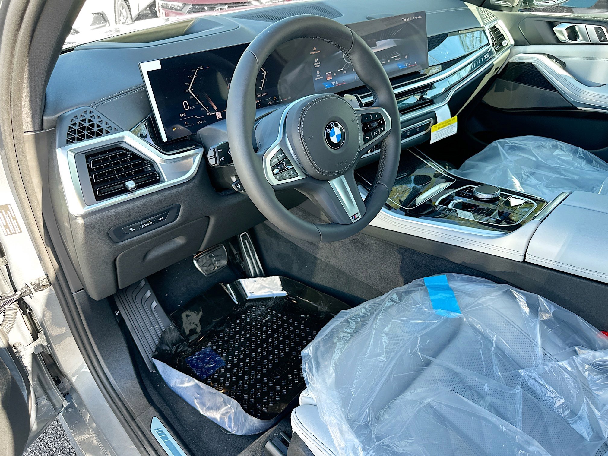New 2026 BMW X5 sDrive40i w/ M Sport Package image 7