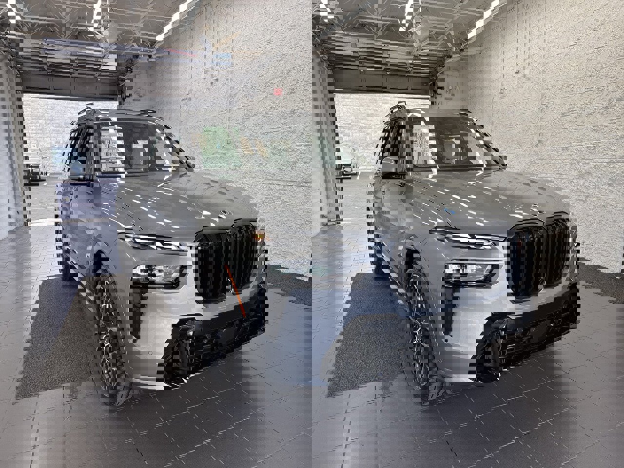 New 2026 BMW X7 xDrive40i w/ M Sport Package image 2