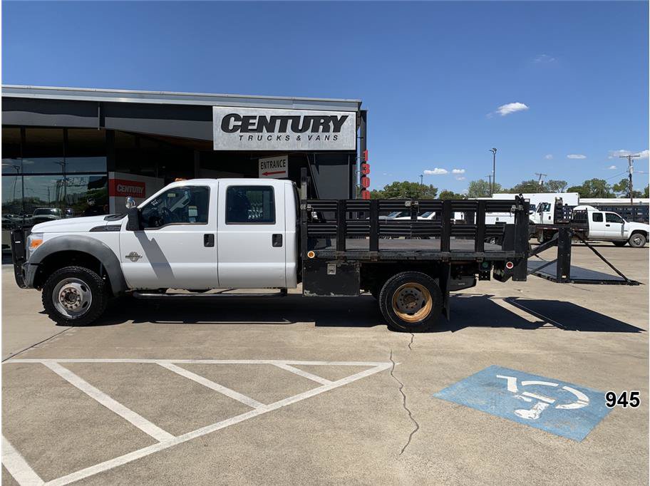 Used 2011 Ford F550 4x4 Crew Cab Super Duty w/ Payload Upgrade Pkg image 6