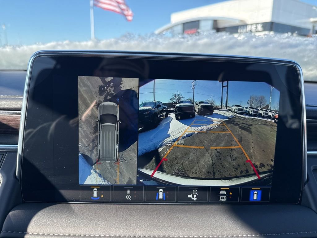 Used 2023 Chevrolet Tahoe LT w/ LT Signature Plus Package image 21