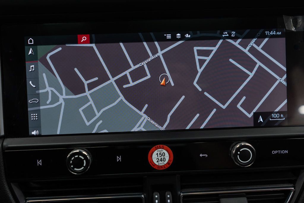 Used 2023 Porsche Macan image 21