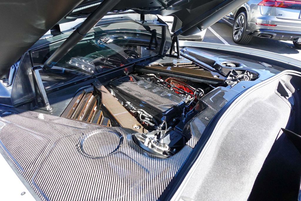 Used 2022 Chevrolet Corvette Stingray Coupe w/ Z51 Performance Package image 35