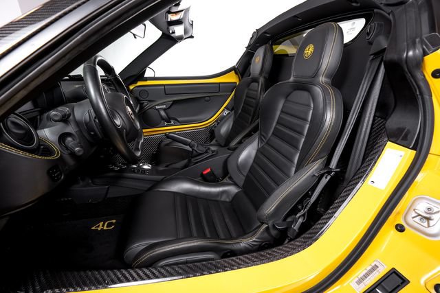 Used 2016 Alfa Romeo 4C Spider w/ Spider Track Package 4 RWD image 16