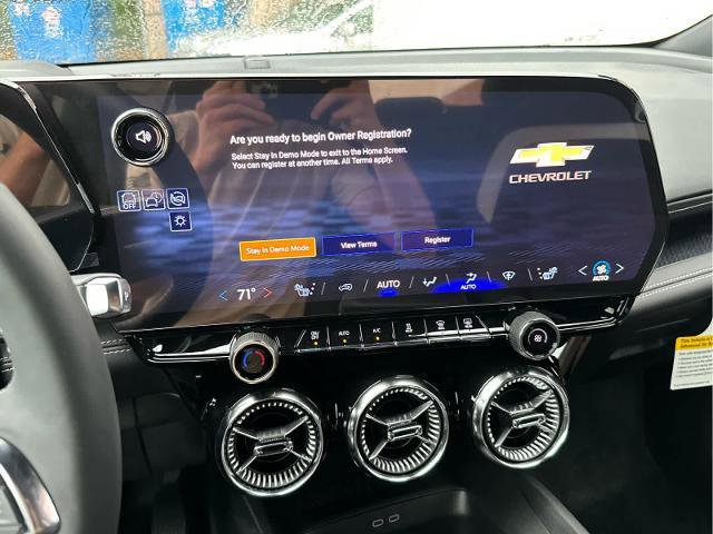 New 2026 Chevrolet Blazer EV LT image 32