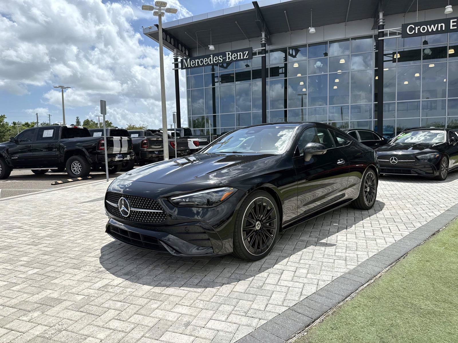 New 2026 Mercedes-Benz CLE 450 4MATIC Coupe image 2