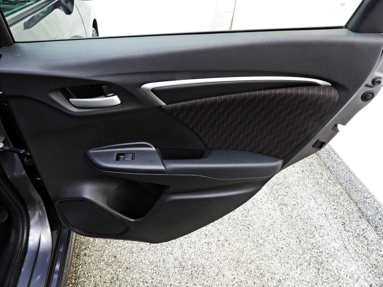 Used 2020 Honda Fit Sport image 12