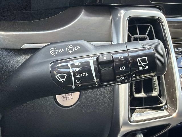 Used 2023 Kia Sorento SX FWD image 26