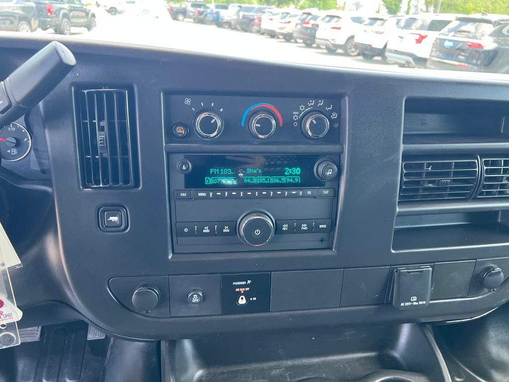 Used 2025 GMC Savana 2500 w/ Driver Convenience Package RWD image 31