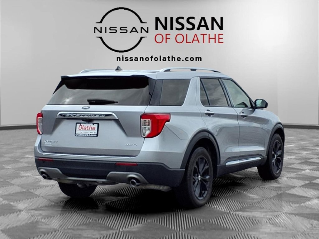 Used 2022 Ford Explorer Limited AWD/4WD image 29