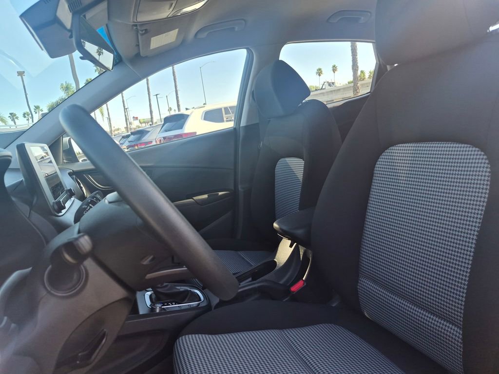 Used 2022 Hyundai Kona SE image 23