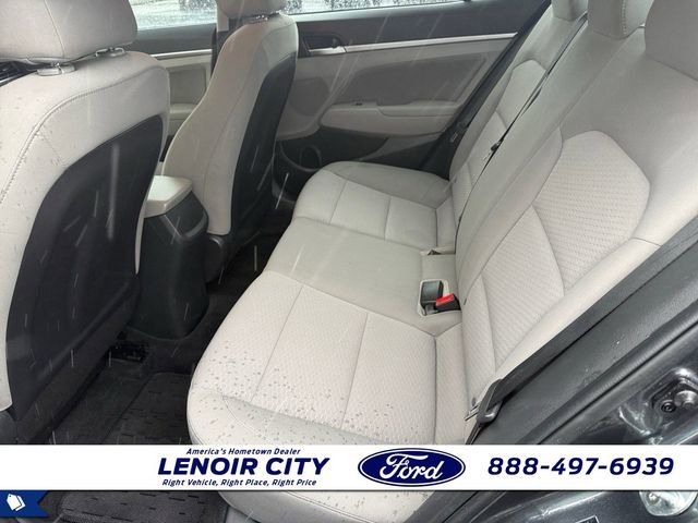 Used 2020 Hyundai Elantra SEL image 11