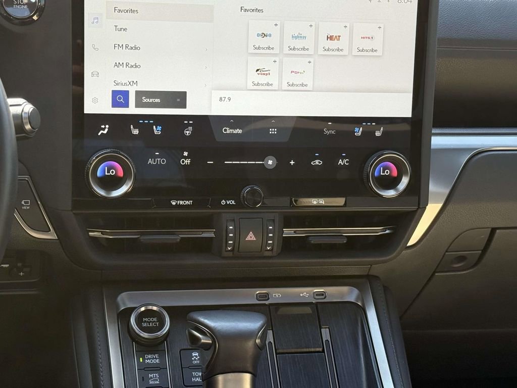 Used 2024 Lexus GX 550 image 18