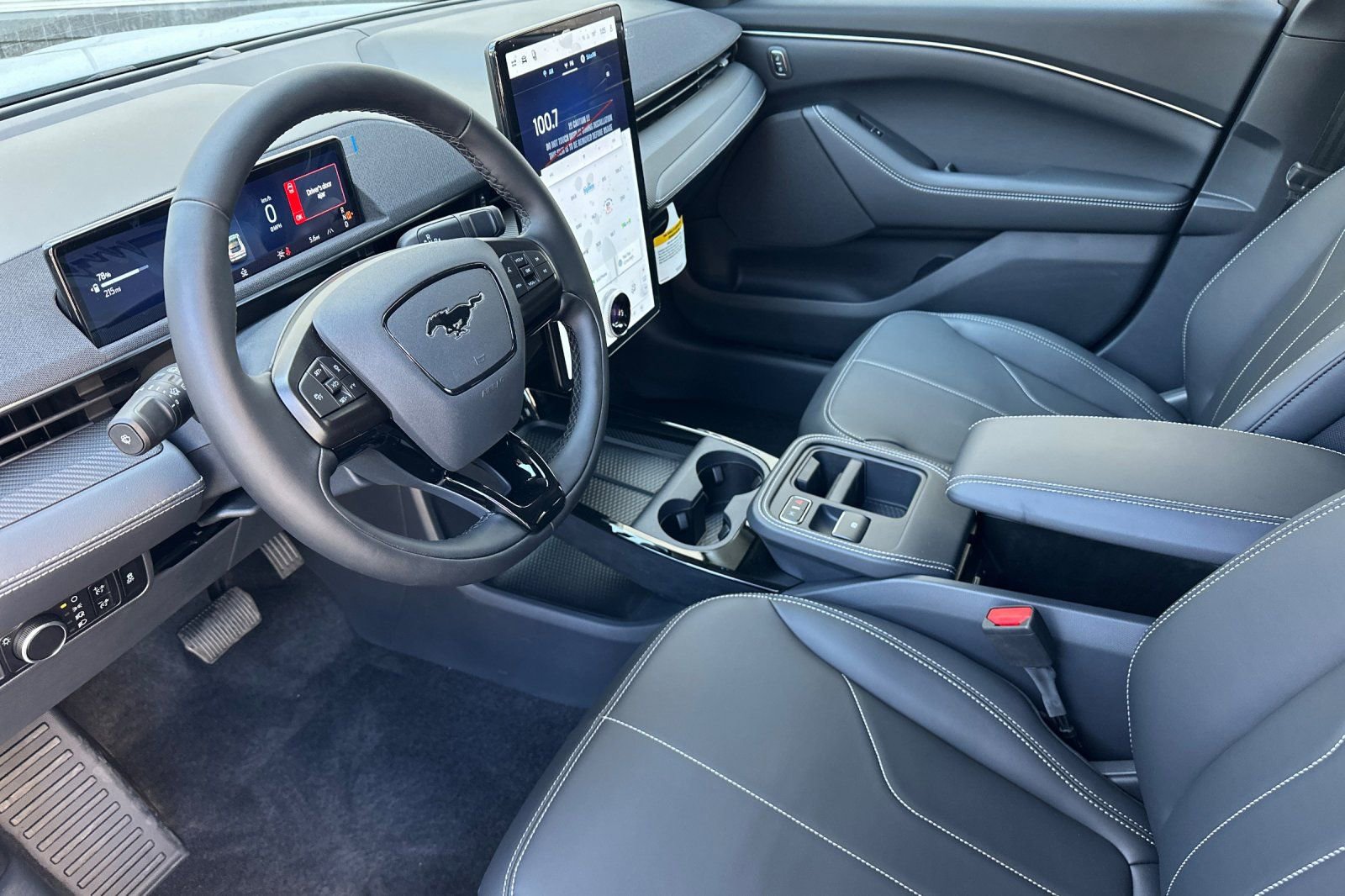 New 2026 Ford Mustang Mach-E Select w/ Interior Protection Package image 9