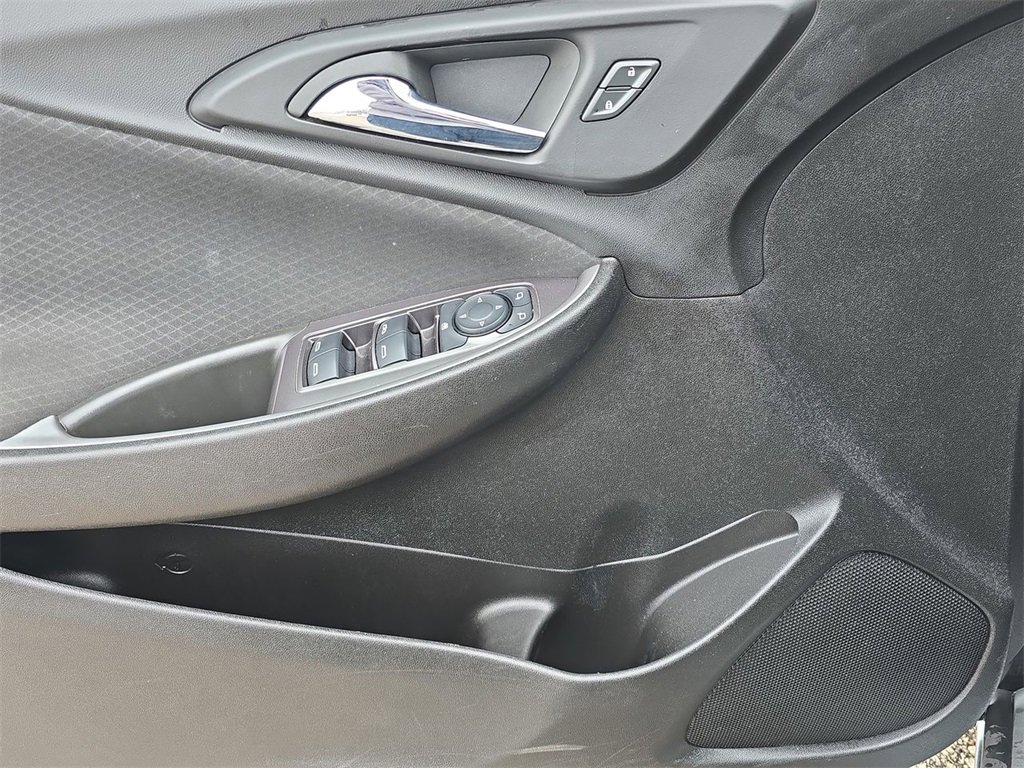 Used 2023 Chevrolet Malibu LT image 23