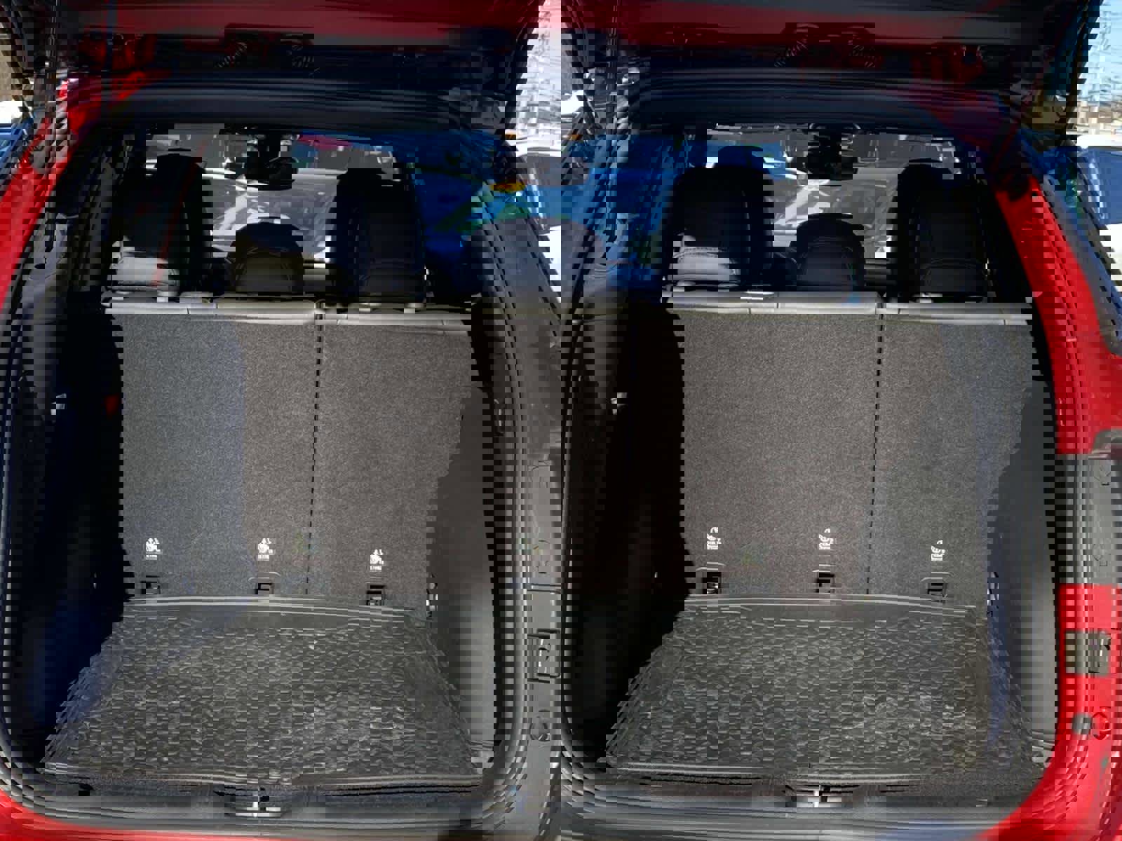 Certified 2025 Jeep Compass Trailhawk w/ Trailhawk Elite Group image 6