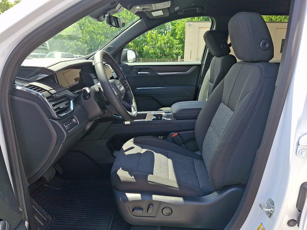 New 2026 GMC Acadia Elevation w/ LPO, All-Weather Package AWD/4WD image 7
