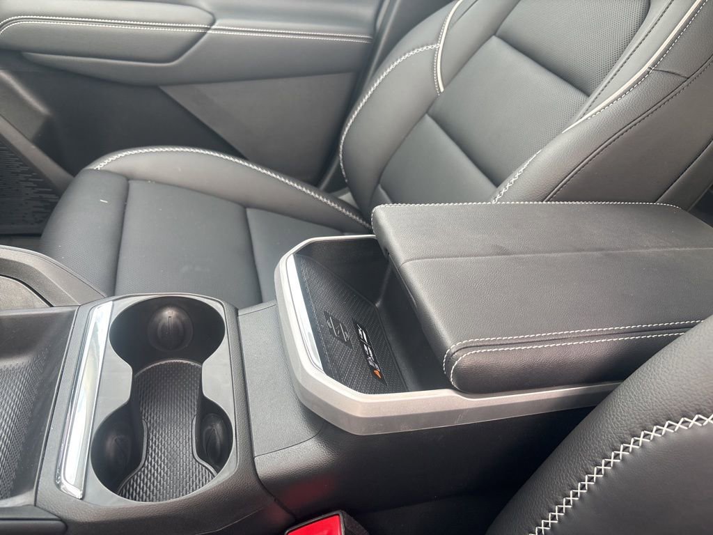 New 2026 GMC Terrain Denali w/ LPO, Floor Liner Package image 35