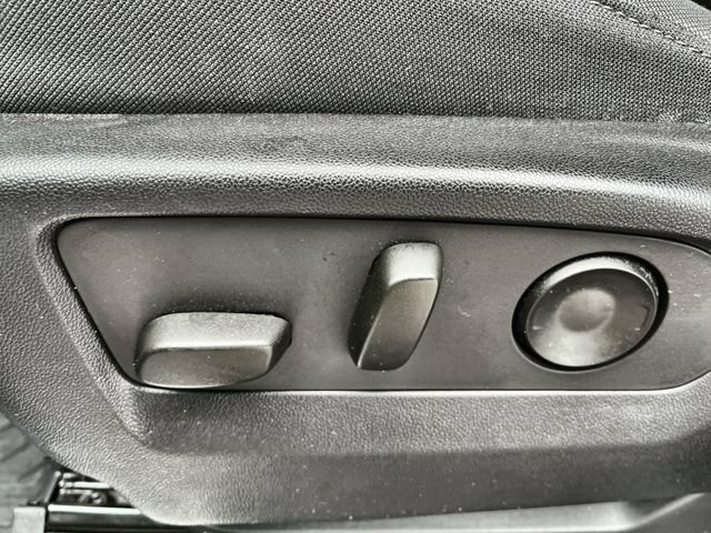 Certified 2022 Chevrolet Silverado 1500 RST AWD/4WD image 15
